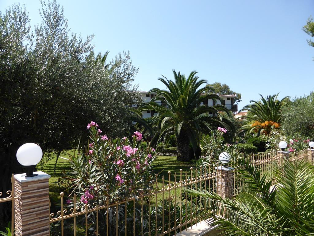 Hotel Porto Matina Metamorfosi  Exterior foto